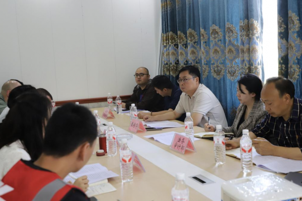 泸州两江控股集团领导调研指导兴绿园林公司重点在建项目